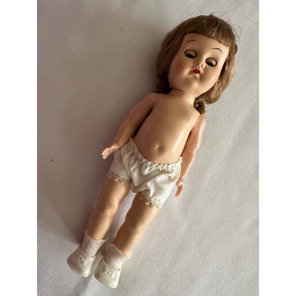 Lot 3 Walker Dolls Blond‎ Brunette NOS 9